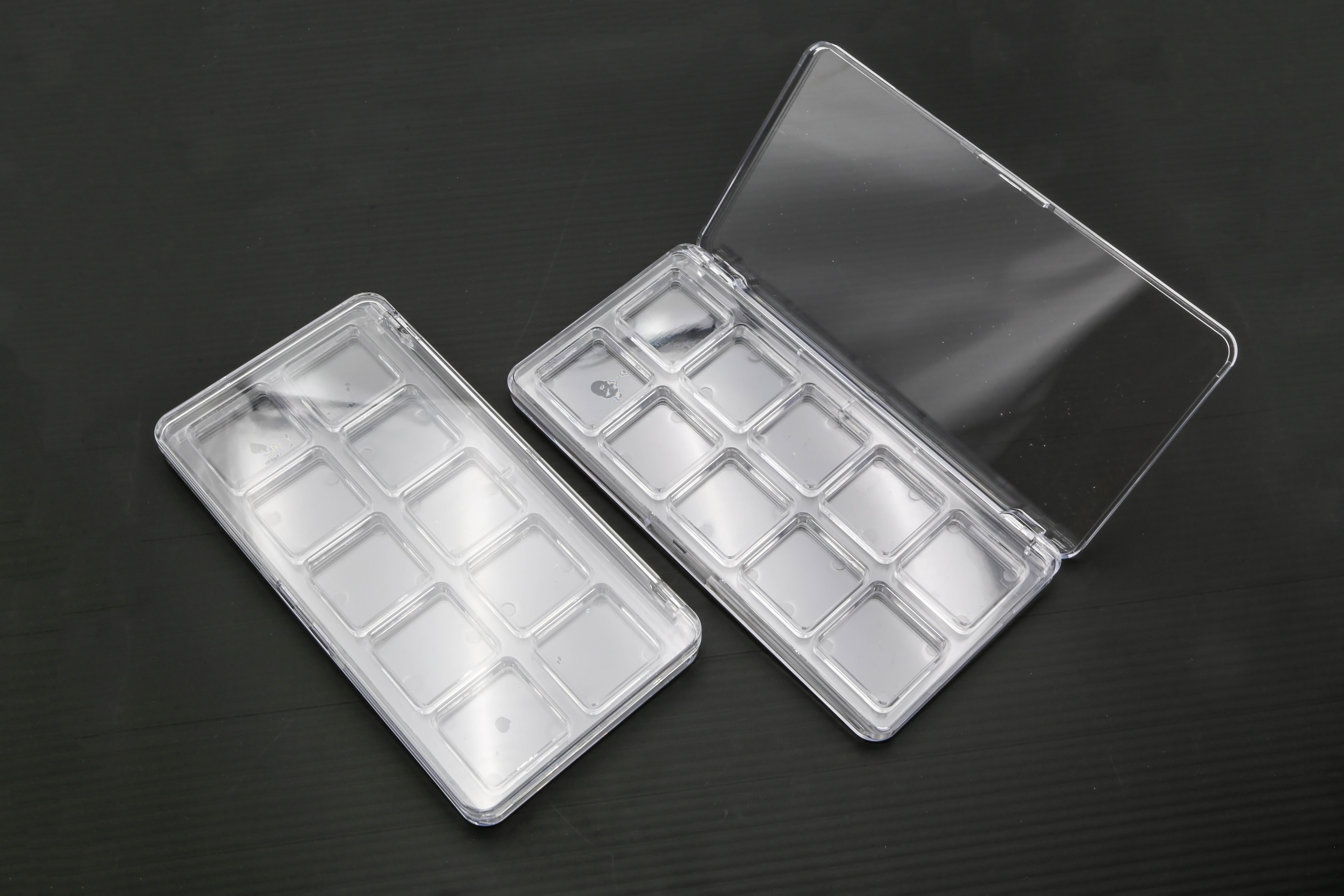 10 Holes Empty Eye Shadow case Makeup Eye Shadow Palette Customization Wholesale Supplier