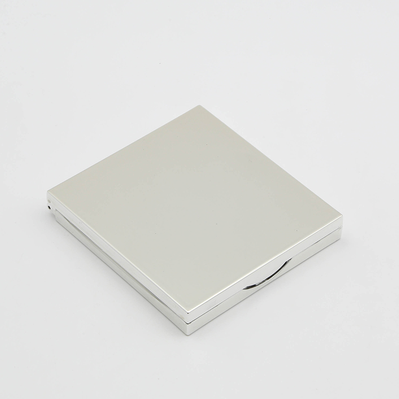 Custom Plastic Eye Shadow Palette 4 Colors Empty Eyeshadow Dispenser Makeup Packaging with clear Lids