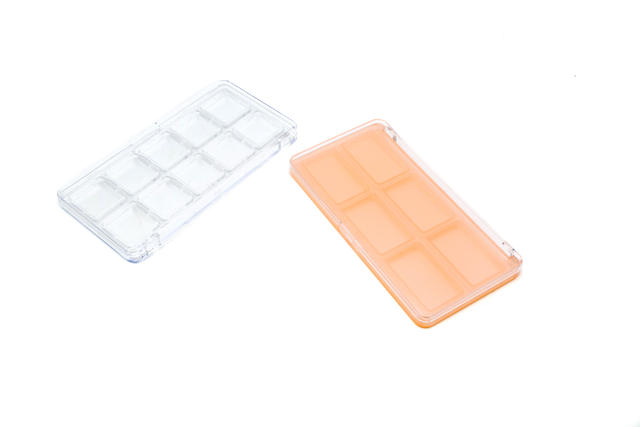 6 colors Wholesale Custom Empty Makeup Eyeshadow Container Palette Plastic Eyeshadow Palette Private Label