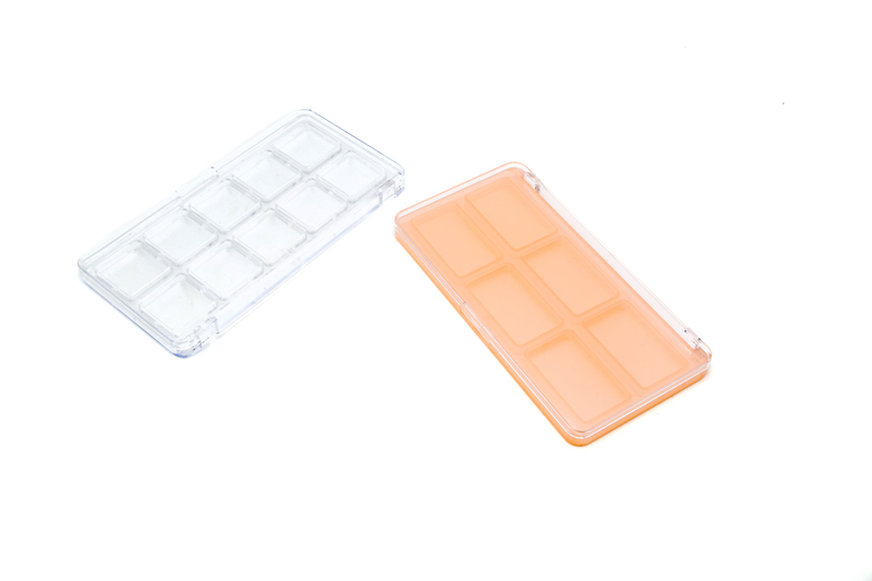 6 colors Wholesale Custom Empty Makeup Eyeshadow Container Palette Plastic Eyeshadow Palette Private Label