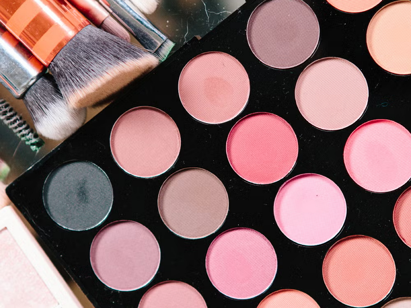 How Does Multi-grid Design Meet The Layout Requirements of Eyeshadow Palettes with Different Color Numbers?