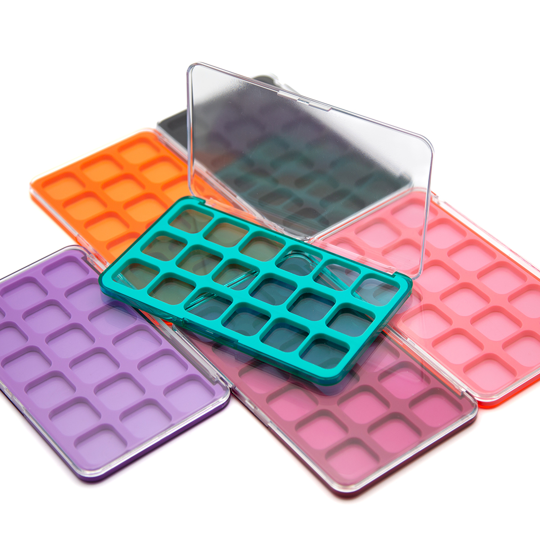 actory Supply 18 Color Eyeshadow Palette Private Label Custom Packaging Transparent Premium Eyeshadow Packaging Empty Palette