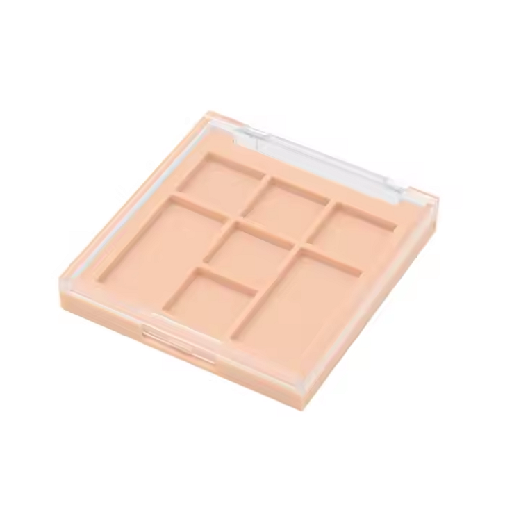 Classic 7 Colors Makeup Plastic Empty Eyeshadow Palette Customized Brand Logo Wholesale