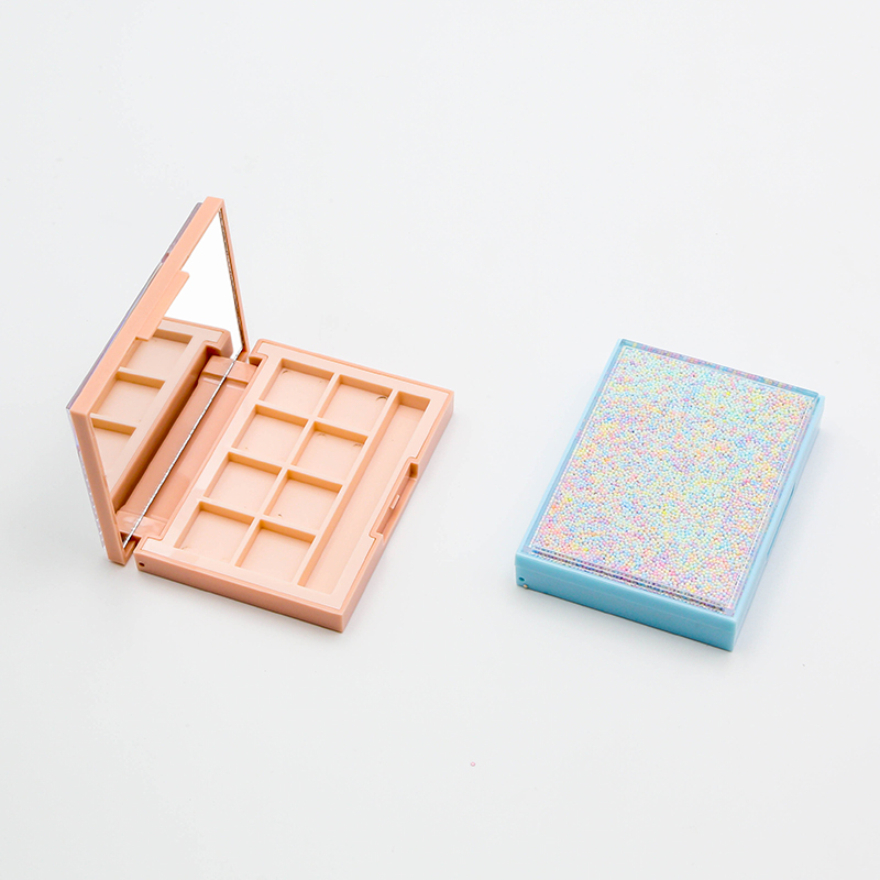 Professional Manufacturing Eyeshadow Packaging Plastic Box and Metal Material Can Be Customized Eyeshadow Packaging