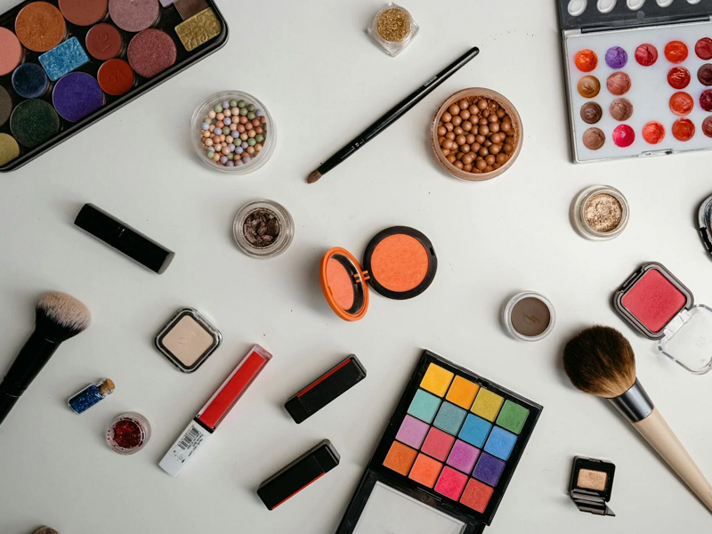 Common Cosmetic Packaging Classifications Explained To You at Once