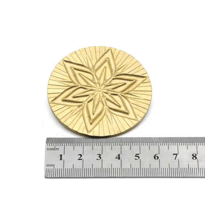 Factory Supply Custom Cosmetic Molding Tool Engraving Molding Flower Pattern Eye Shadow Press Tool