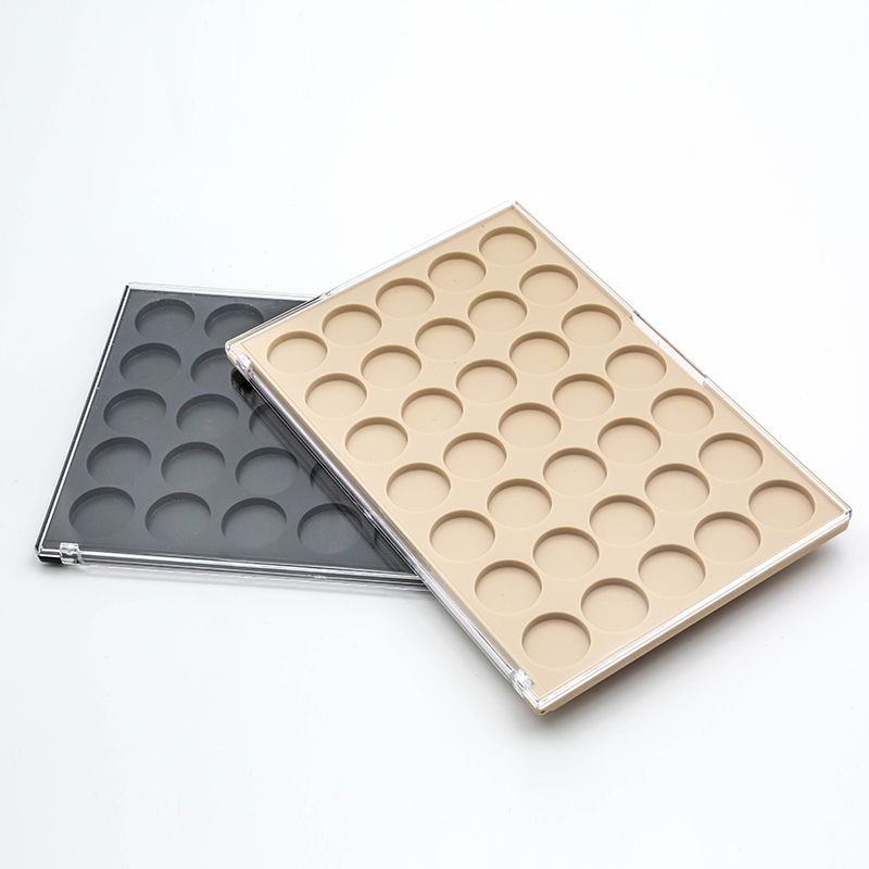 Custom 35 Color Empty Eyeshadow Palette Box High Quality Rectangular Transparent Flip Cover Luxury Eyeshadow Palette