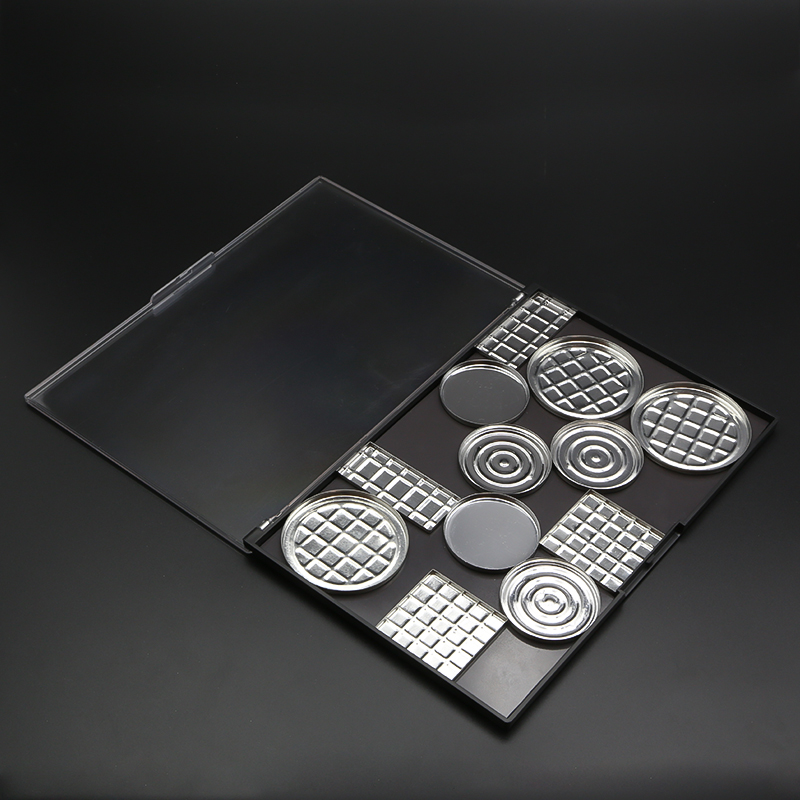 Wholesale High Pigment Eye Shadow Palette Matte Plaistic Makeup Eyeshadow Palette with mirror