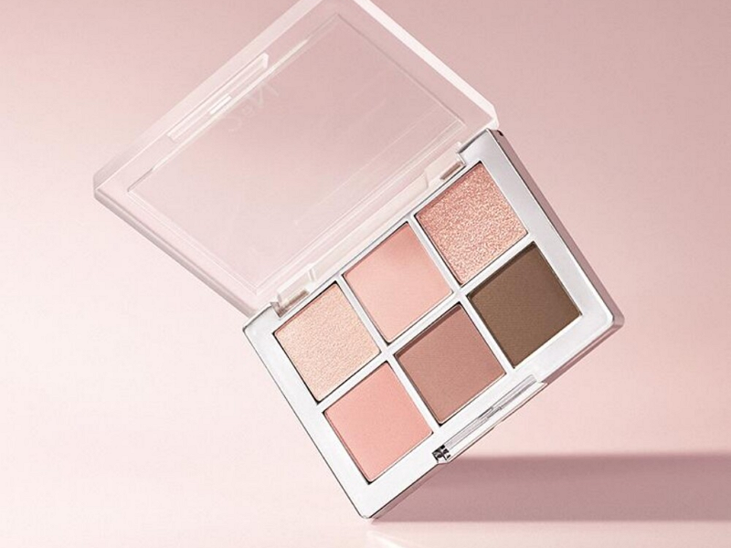 Empty Plastic And Cardboard Eyeshadow Palettes Are Suitable for Packaging Materials for Different Market Needs